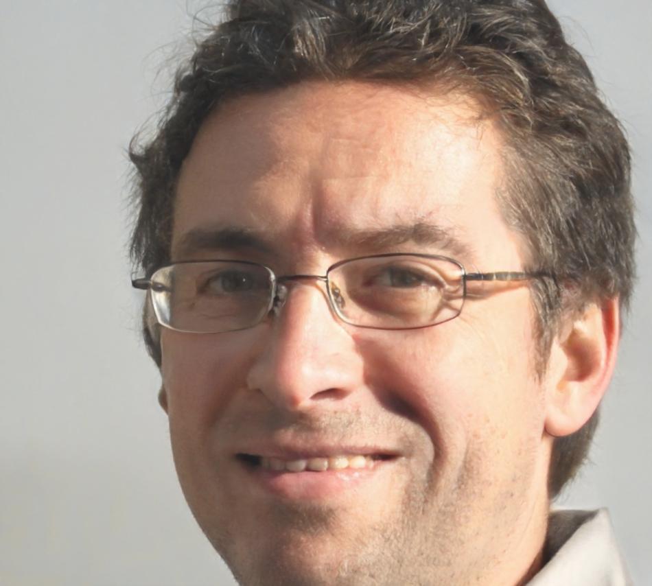 Carlos Ferreira, Especialista em Educação Financeira da Lunethravika